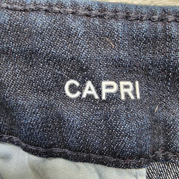 St Johns Bay Jeans Women 18 Blue Dark Wash High Rise Capri Stretch Denim Casual - Picture 5 of 13